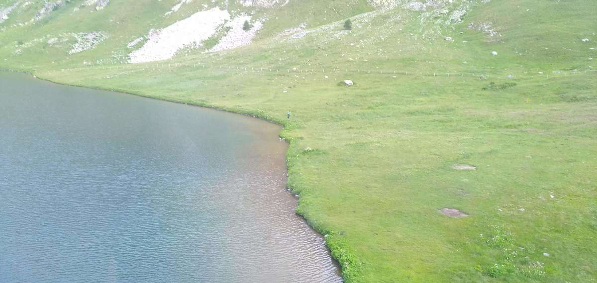 Alevinage heliportage lacs altitude mercantour peche alpes maritimes 06