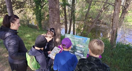 Pêche au "coup" et à "roder" sur les rives du Loup à Villeneuve Loubet