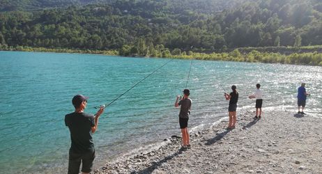 La pêche au lancer au lac du Broc