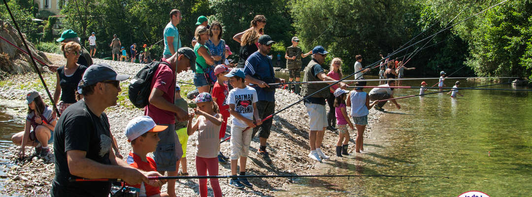 concours de pêche enfants sur le loup, Villeneuve-Loubet, AAPPMA les Amis de la Gaule