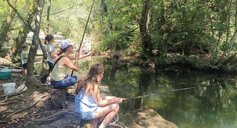 Pêche au "coup" et à "roder" dans le parc départemental de la Brague