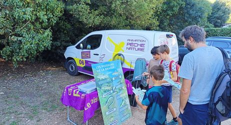 pêche au "coup" et à "roder" dans le parc départemental de la Brague