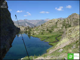 Paysage lac de Vens inférieur, lac de montagne , pèche Alpes-Maritimes